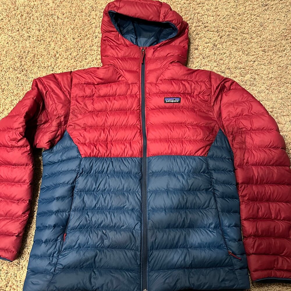 Patagonia Down Sweater Hoody - Large - EUC